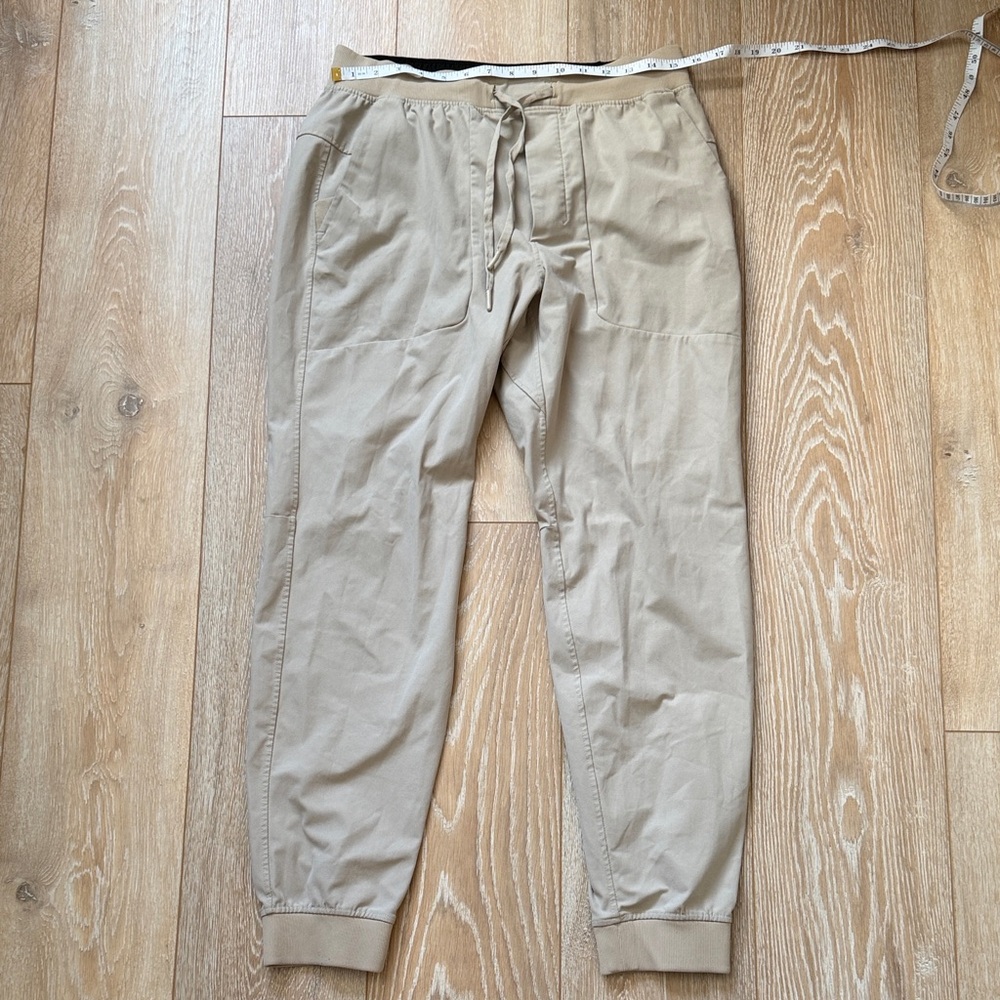 Men's lululemon Tan Jogger Pants